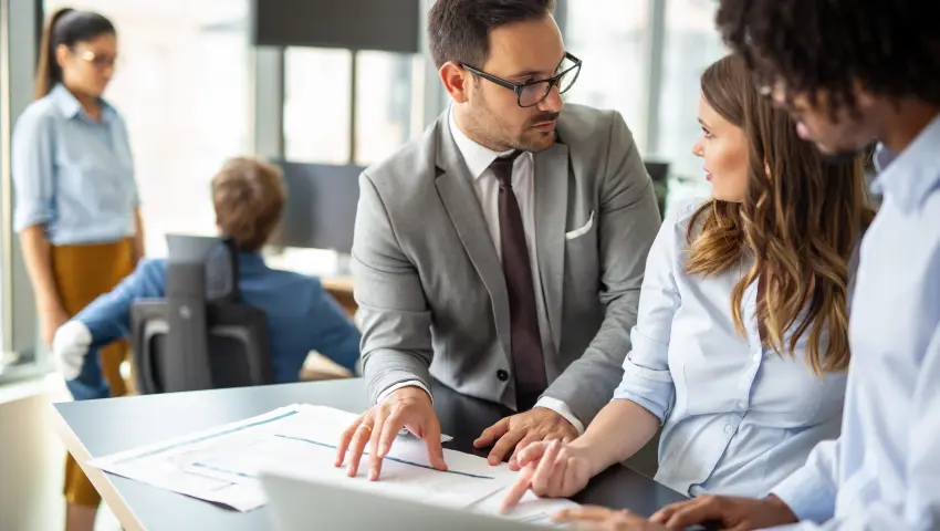 The Essential Guide to Business Consulting: Maximizing Efficiency and Profit