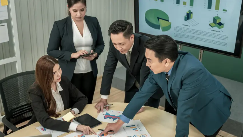 The Role of Financial Consultants in Business Tax Planning